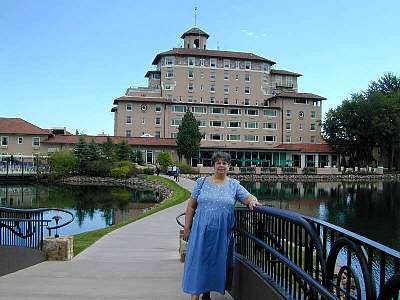 2000-0928-1005-34A-EM.jpg