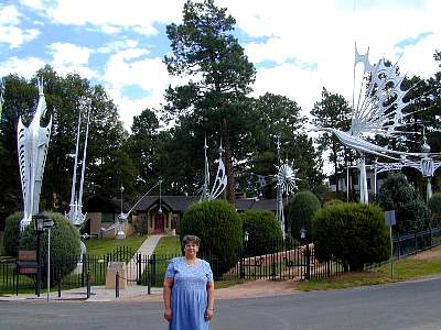 2000-0928-1314-39EM.jpg