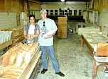 P17-2001-0530-0942-12EM.jpg