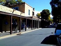 P37-2001-1016-1141-05A-EM.jpg