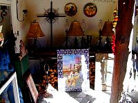 P46-2001-1016-1150-52A-EM.jpg