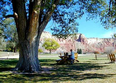 P34-2002-1025-1238-35A-EM.jpg